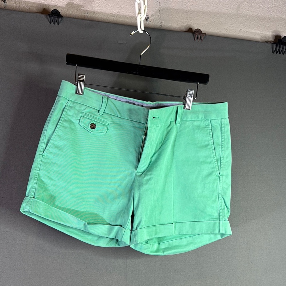 Banana Republic Green  Shorts Modern Casual Twill‎ size 8